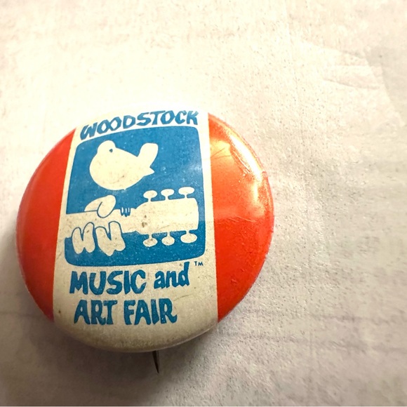 Woodstock PIN Music/ Art Fair Best Offer Accepted Pinbak 1969 Original PIN